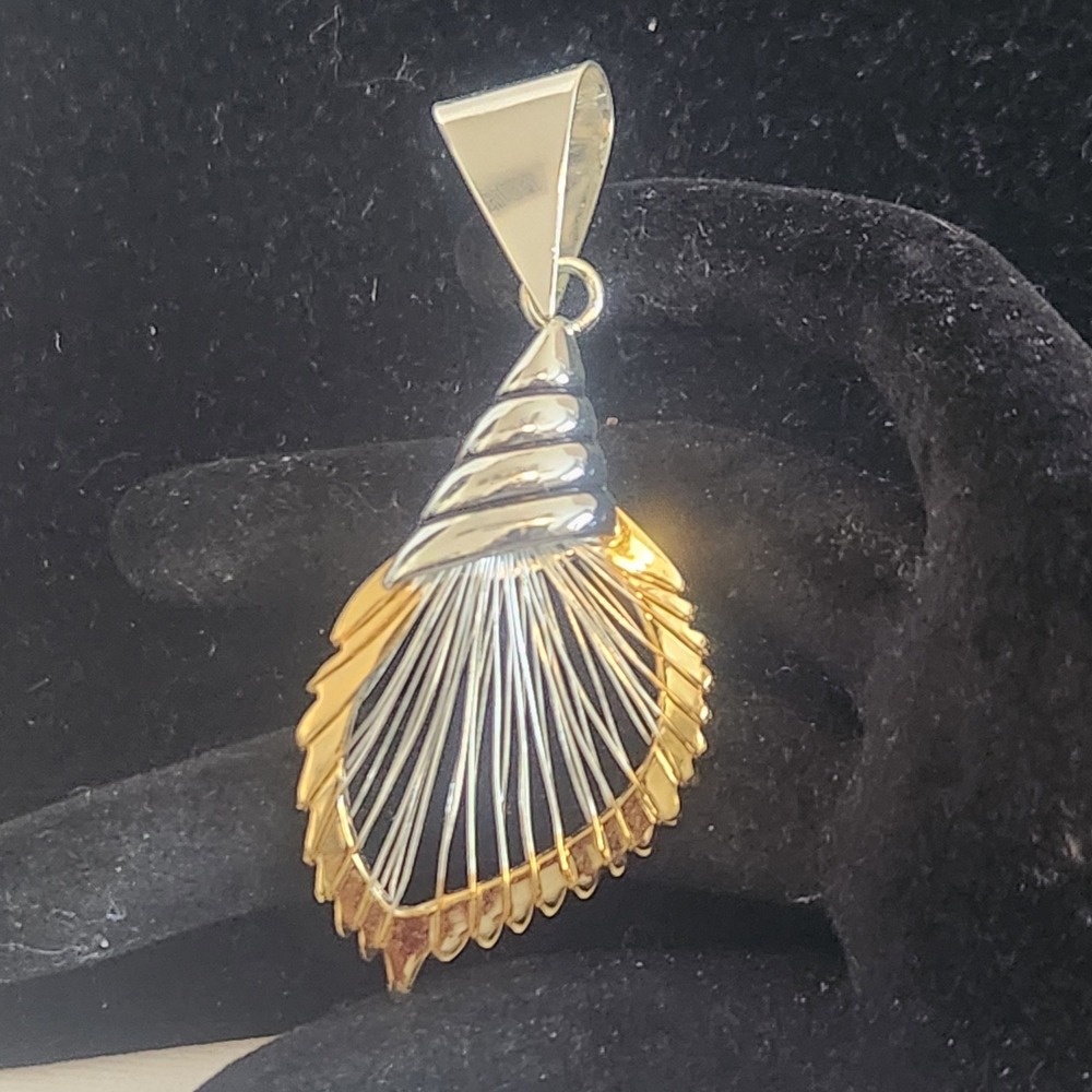 Two Tone Shell Fan Pendant Necklace Charm Gold Silver Nautical‎ Coastal V33